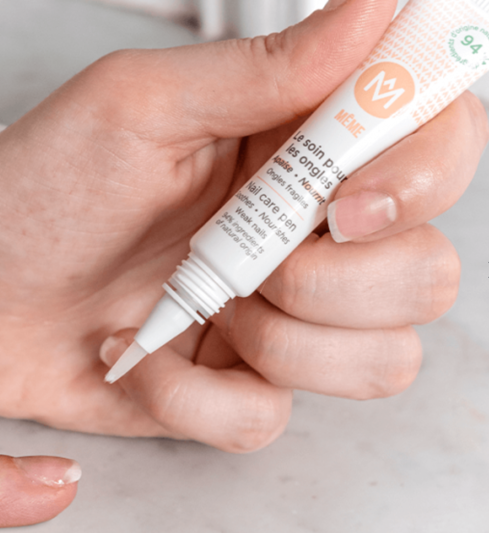 Photo de présentation du soin pour les ongles de la marque même cosmétiques